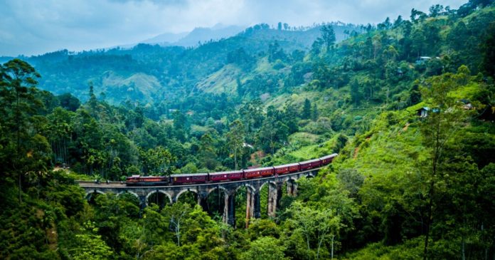 From Portugal to Singapore in 21 days: this is the longest train journey in the world

