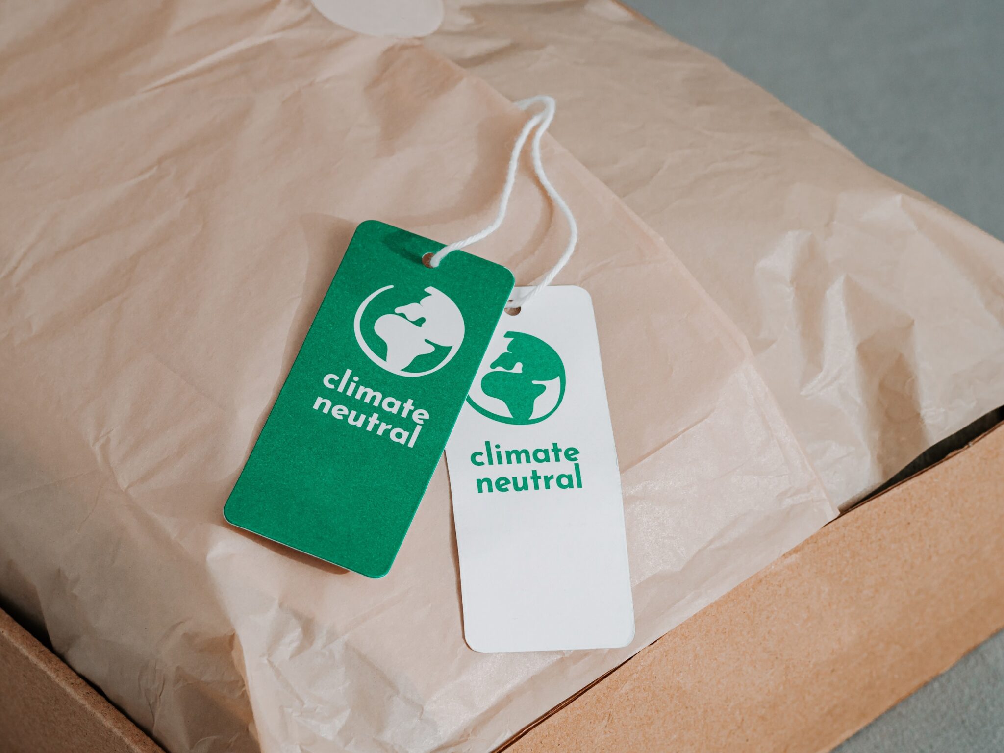 "Carbon Neutrality" or "Carbon Offset": What's Behind These Marketing Terms?