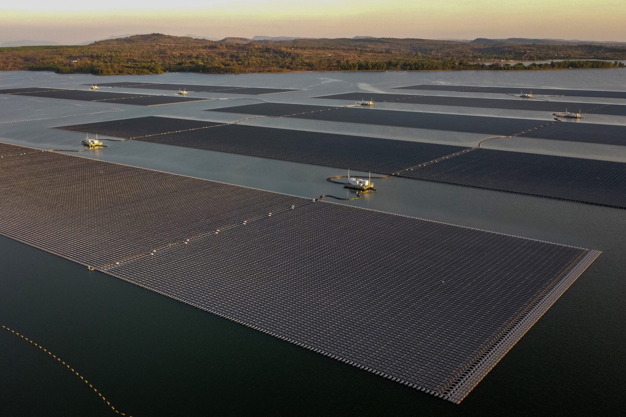 Thailand has the largest hydro-solar farm in the world