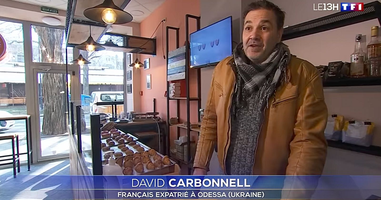 VIDEO.  Remaining in Ukraine despite the war, this French bakery serves its customers for free