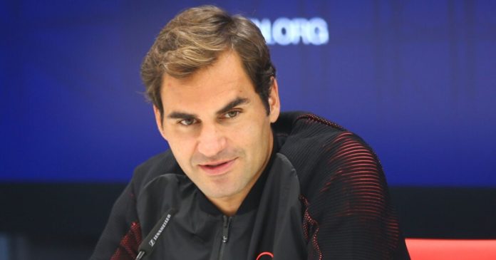 Roger Federer donates $500,000 to Ukrainian children

