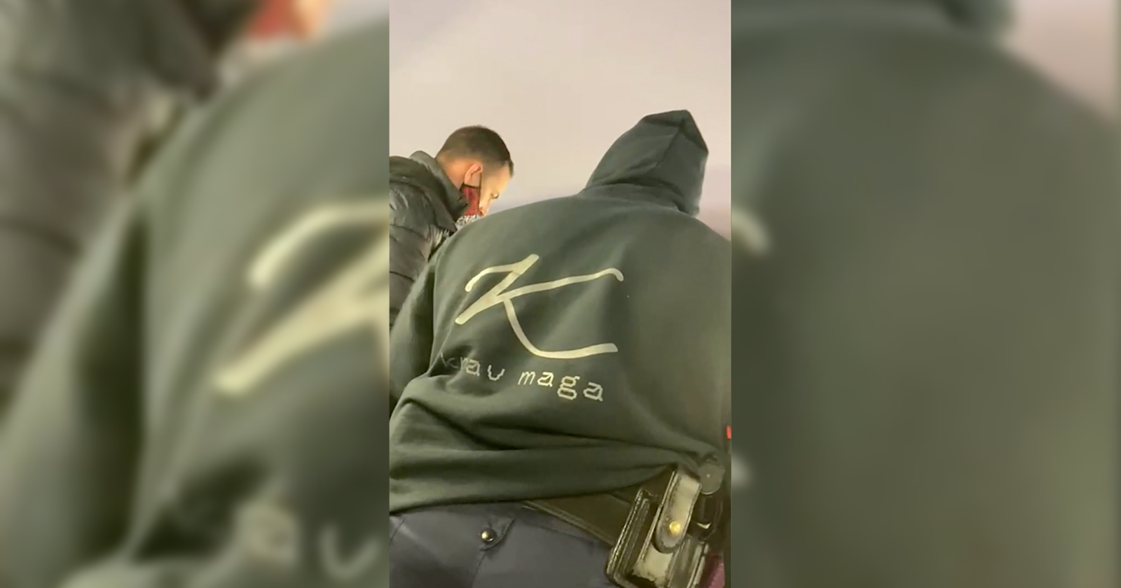 VIDEO.  Perpignan: Train passenger defends Ukrainian teenagers being bullied by customs officer