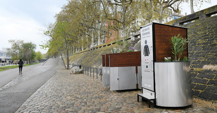 Ecological and inclusive, the new public toilets in Lyon promote urine

