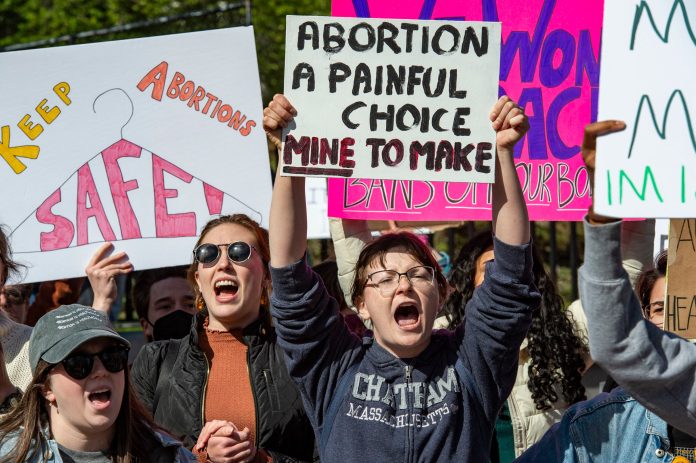US companies face attacks on abortion rights

