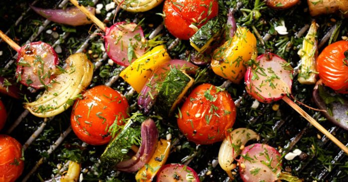 Barbecue: 9 Foods That Are Perfect For Vegetarian Grilling

