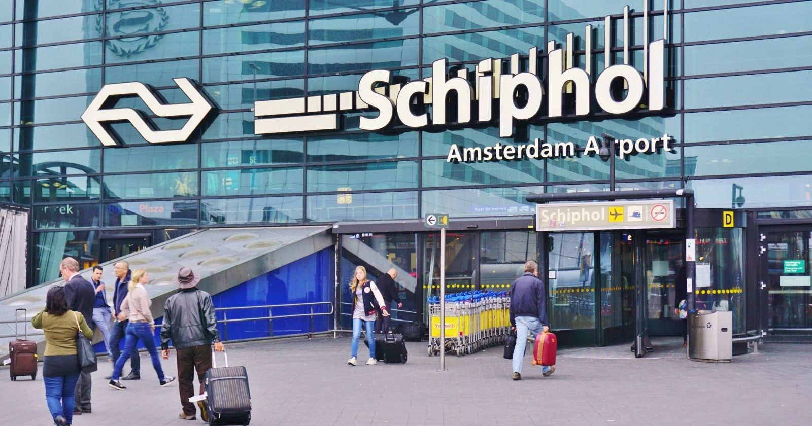 Amsterdam airport is reducing the number of flights to combat pollution.  A first.