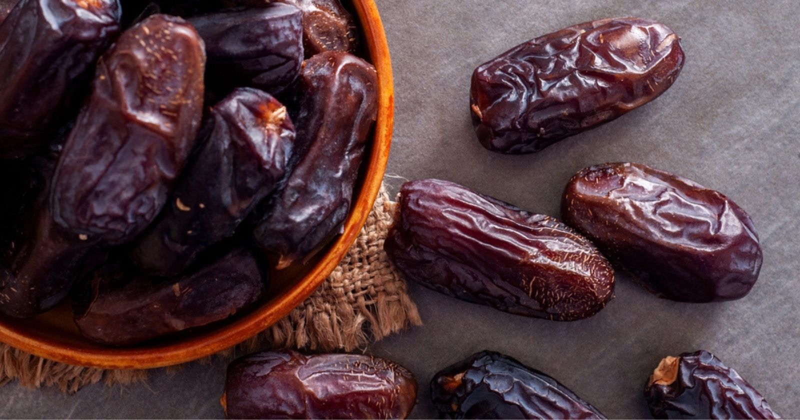 This is how you grow a date palm from a pit in 4 simple steps
